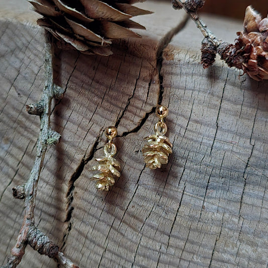 Kongle øyrepynt 14k gull