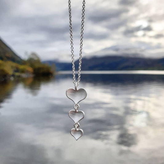 Trippel hjartesmykke